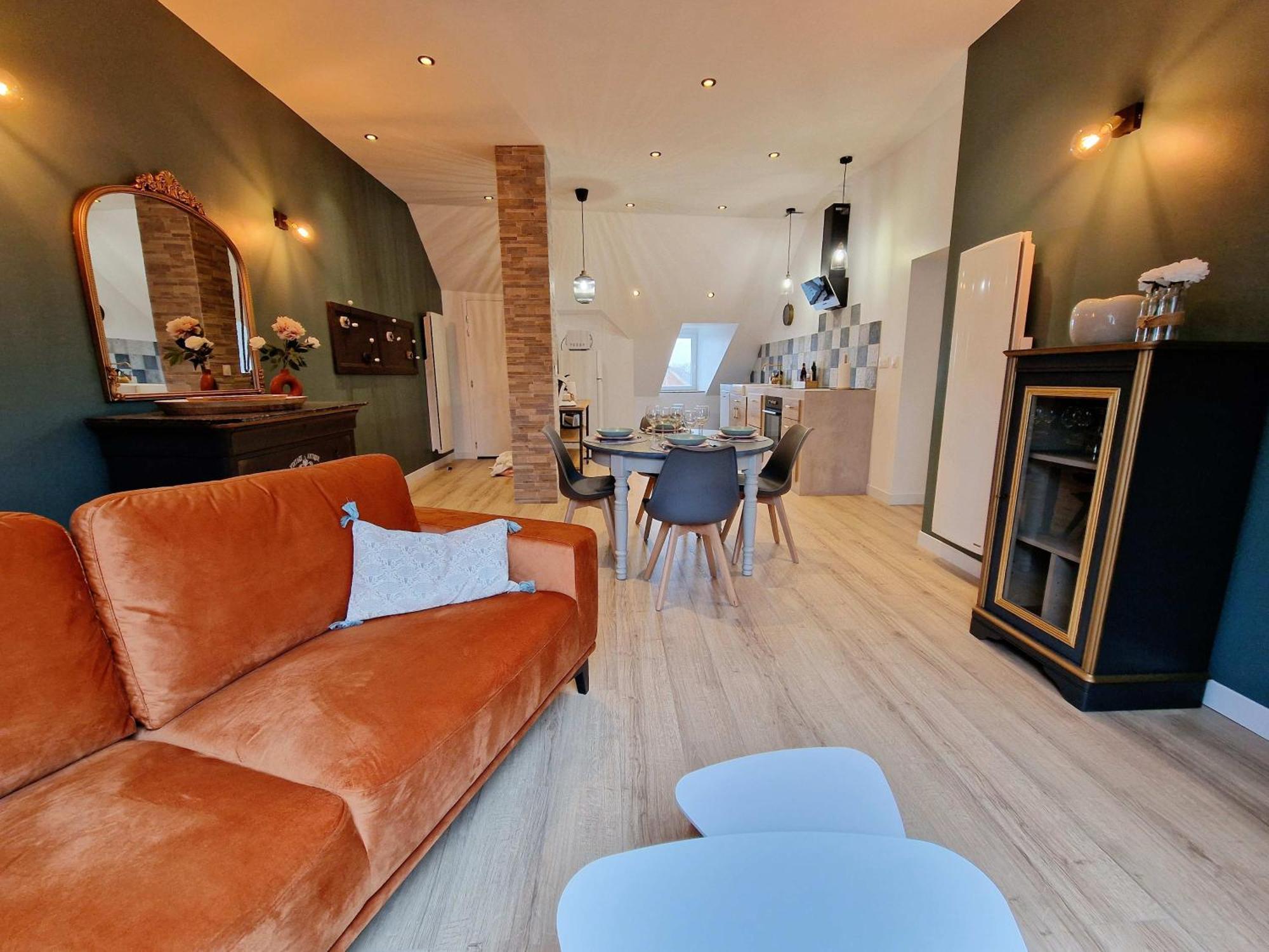 Appartement Le Colombier à Laon Extérieur photo